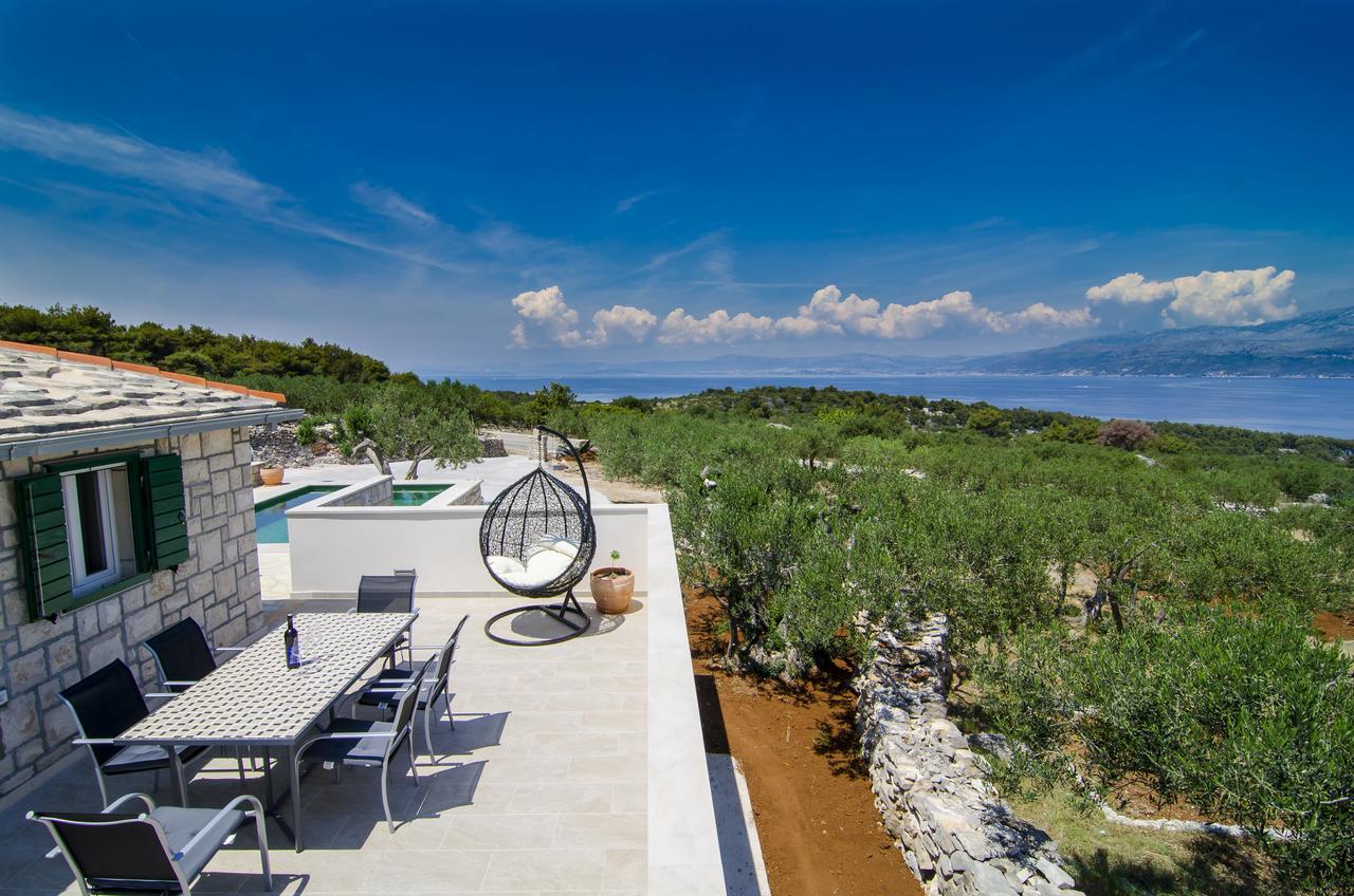Holiday Home Bliss Splitska Exterior photo