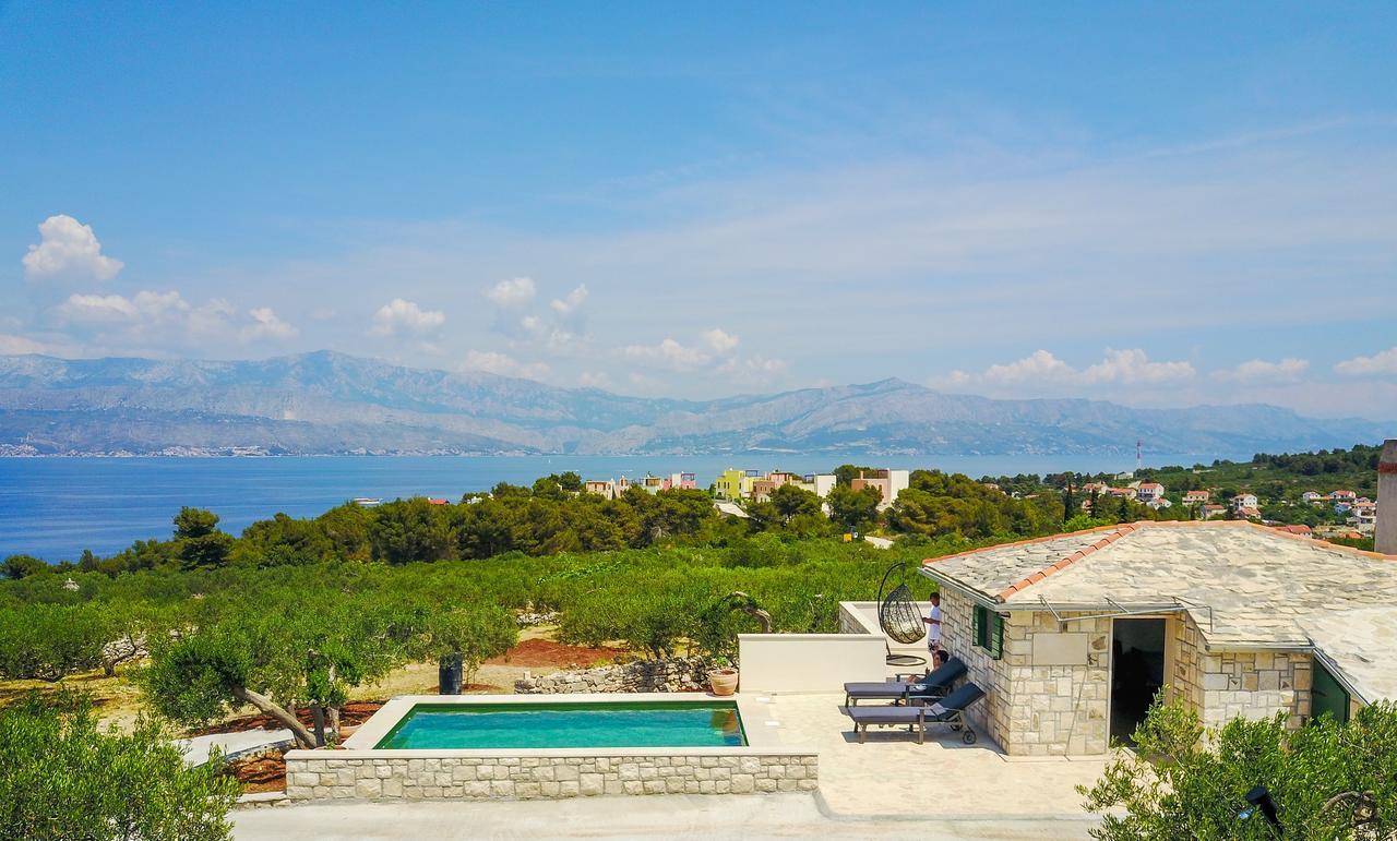 Holiday Home Bliss Splitska Exterior photo